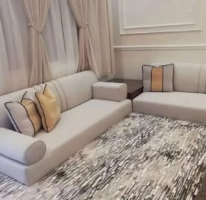 240cd884 730e 4e95 B148 E0db14e5e215 300x292